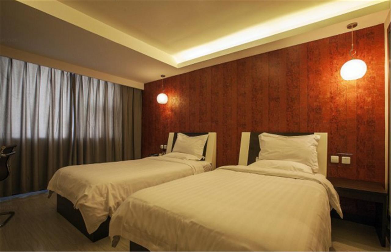 Fairyland Hotel Shanghai New International Exihibition Centre South Yanggao Road Metro Station Bagian luar foto