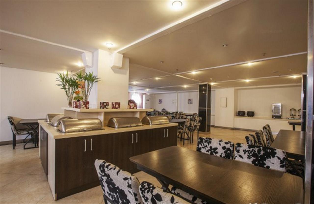 Fairyland Hotel Shanghai New International Exihibition Centre South Yanggao Road Metro Station Bagian luar foto